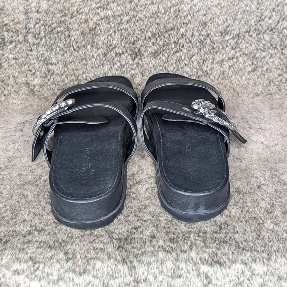 Karl Lagerfeld Paris Brinda Embellished Slide Sandal  Black Women's 9 - Picture 5 of 9